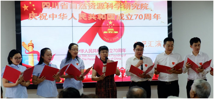 简报2.jpg